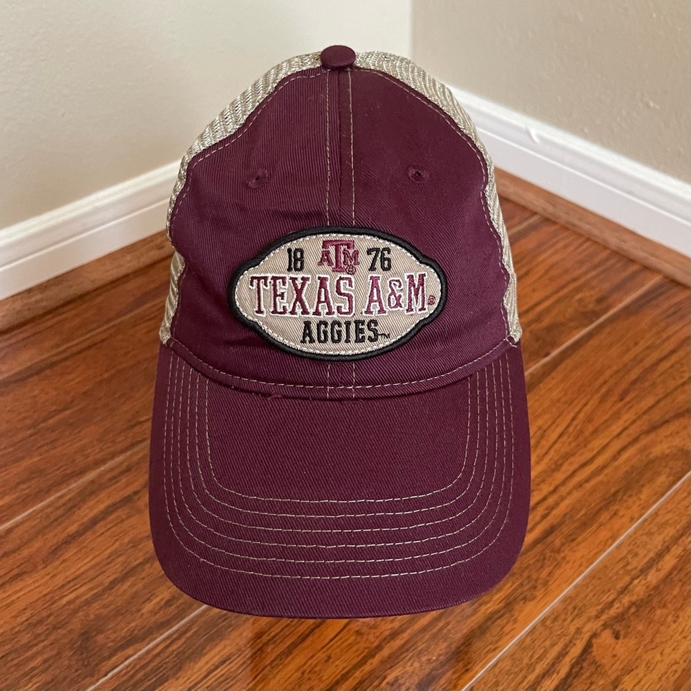 Texas A&M Aggies Maroon Cap w. Mesh - Adjustable Sizes
